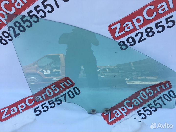Mazda CX7 Стекло переднее правое