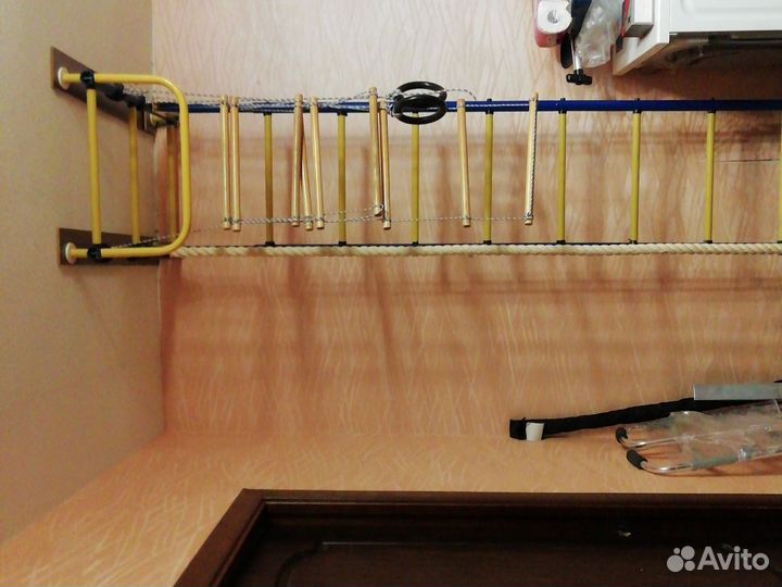 Детская спортивная шведская стенка