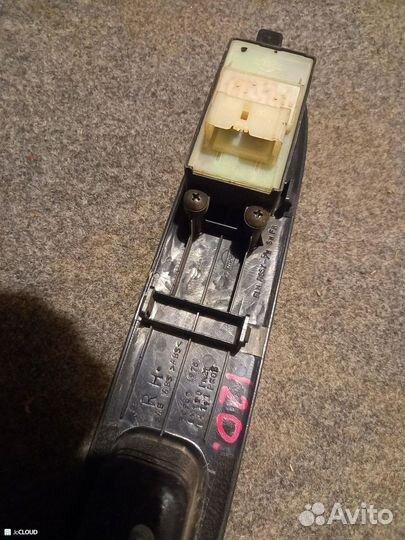 Блок упр. стеклоподьемниками на nissan sunny FB14