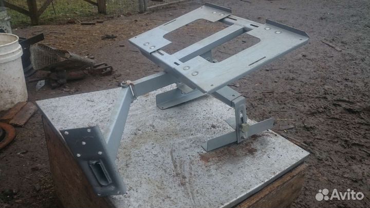 Крепеж для телевизора