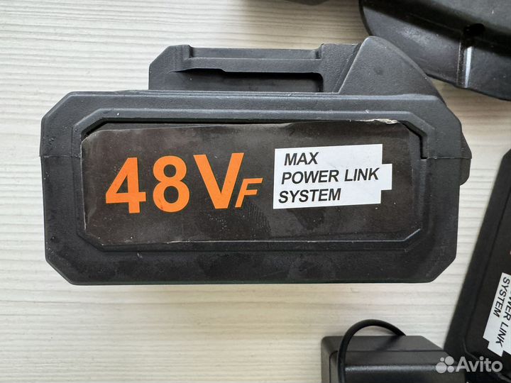 Аккумуляторная цепная пила