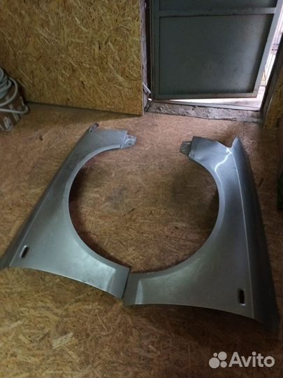 Крыло переднее левое и правое на audi а 6