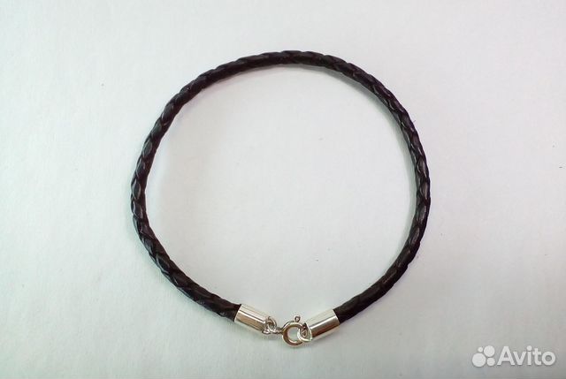 Кожаный браслет