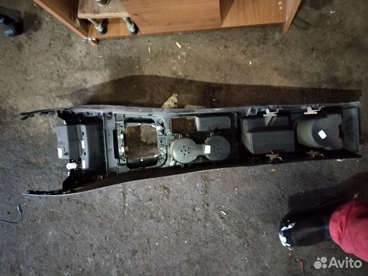 Центральная консоль Tiguan 1 рестайлинг