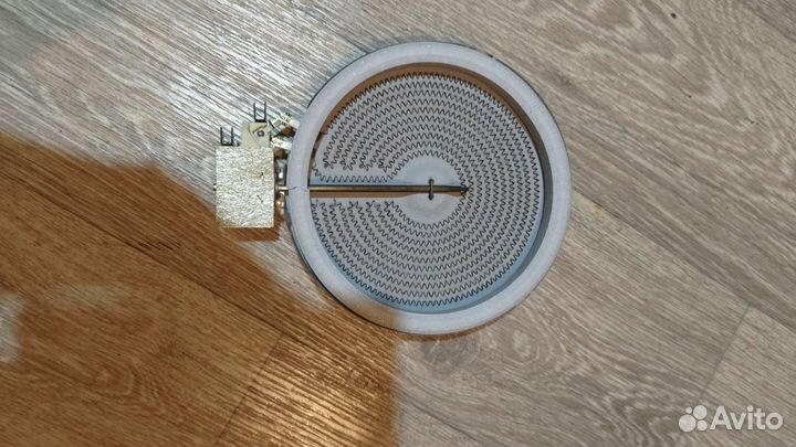 Запчасти от варочной панели pkf645r14e