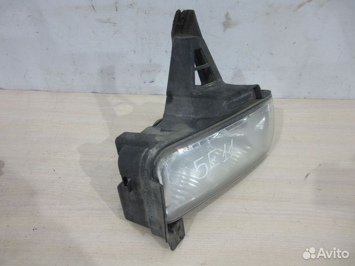 Фара противотуманная Toyota Land Cruiser (200)