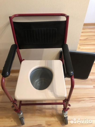 Санитарный стул