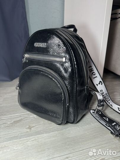 Рюкзак guess