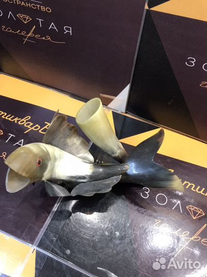 Статуэтка карандашница Рыба из рога