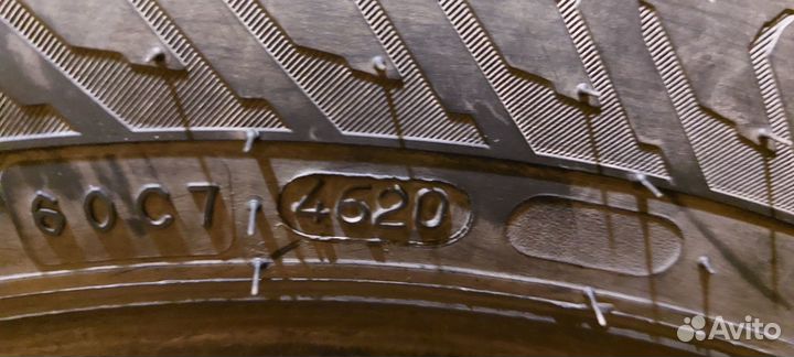 Nokian Tyres Hakkapeliitta 8 225/55 R17 101T