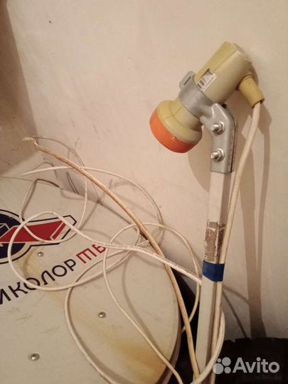 Антенна спутниковая