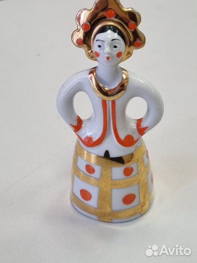 Статуэтка, фарфоровая матрешка невеста. Дулево