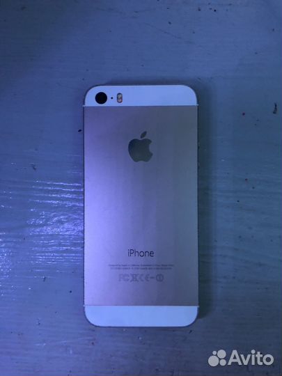 iPhone 5S, 16 ГБ