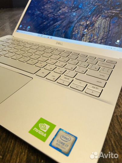 Dell inspiron ультрабук 5390 13,3’/i7/512gb