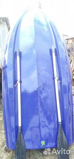 Стеклопластиковая лодка