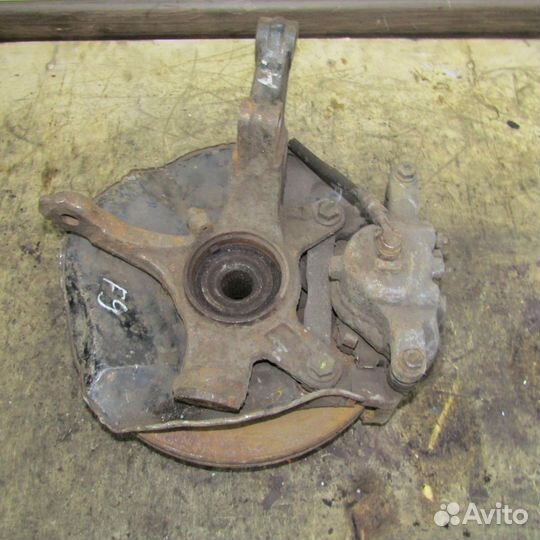 Кулак поворотный передний левый honda Civic 5D 20