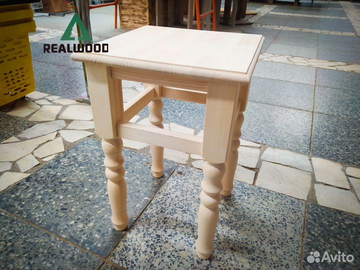 Табуретки для кухни деревянные