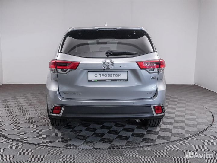 Toyota Highlander 3.5 AT, 2016, 142 960 км