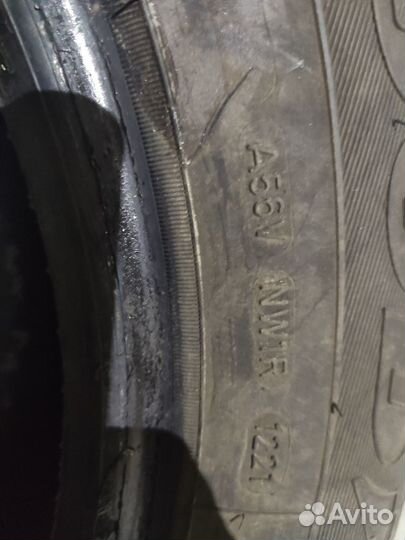 Goodyear Ultragrip 600 215/65 R16 V