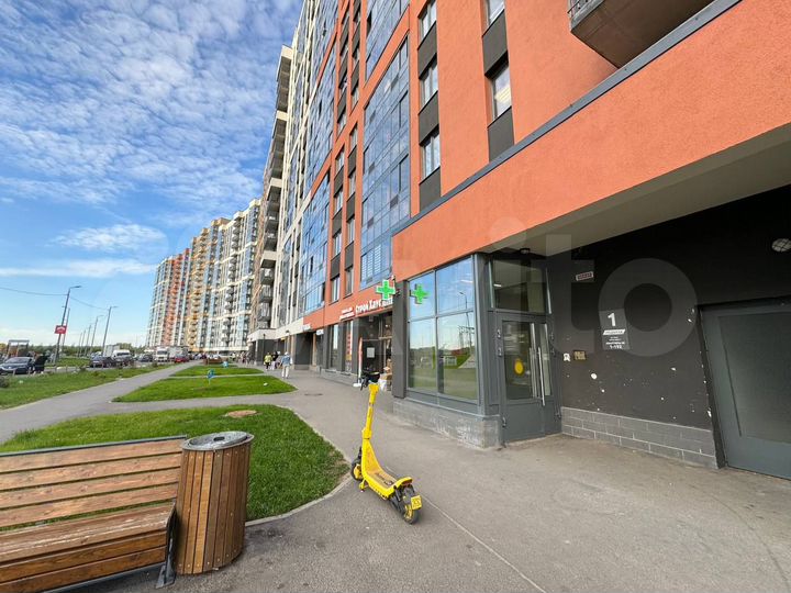 1-к. квартира, 33 м², 9/17 эт.