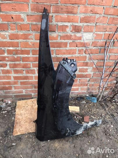 Крыло Мазда 6