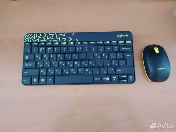 Беспроводная клавиатура и мышь