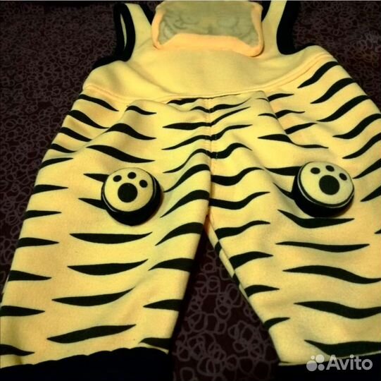 Костюм детский новый