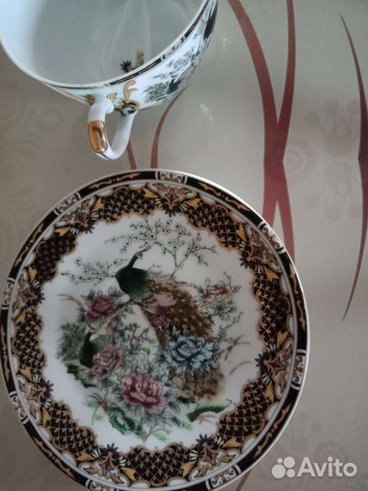 Чашка с блюдцем,блюдо,салфетница