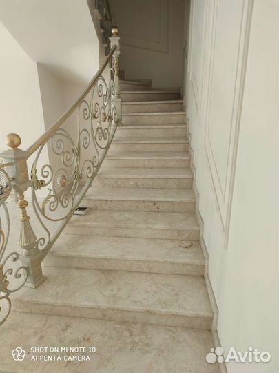 Лестницы из Мрамор и гранит