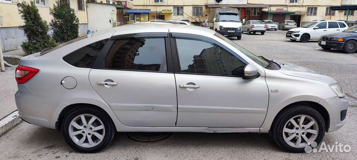 LADA Granta 1.6 AT, 2014, 271 000 км