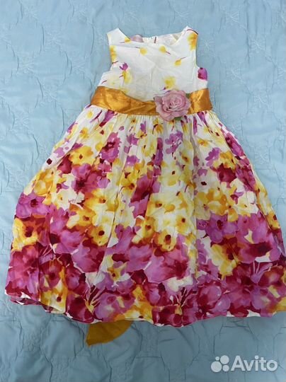 Нарядное платье для девочки