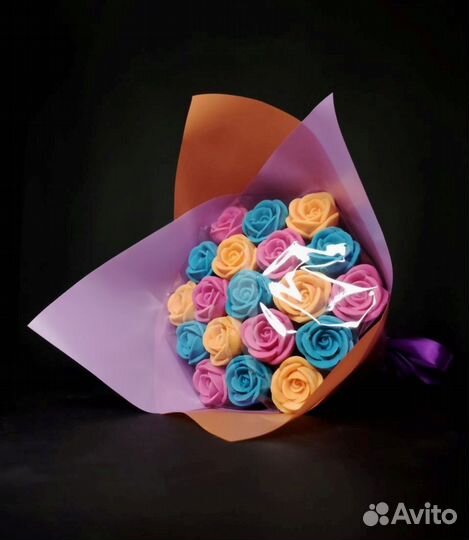 Букет - 19 Роз из Бельгийского Шоколада