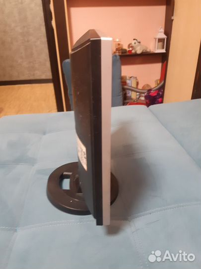 Монитор Samsung syncmaster 720N