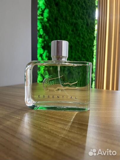 Неповторимый аромат Lacoste Essential мужской