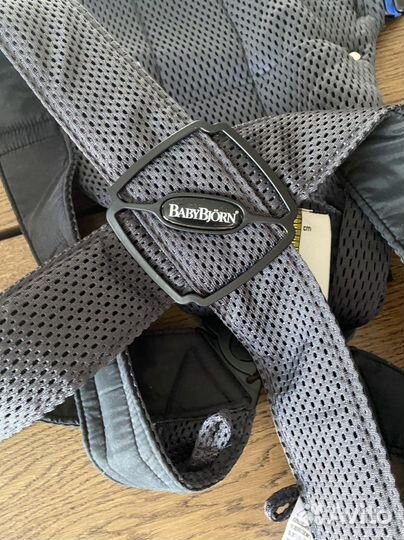 Рюкзак для новорождённых BabyBjorn Mini Mesh
