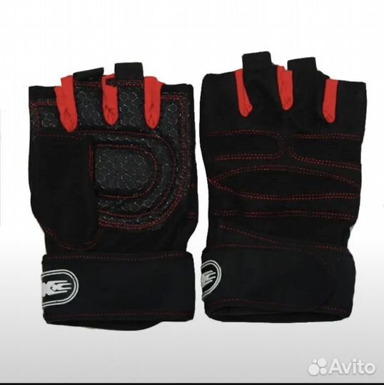Перчатки с открытыми пальцами новые