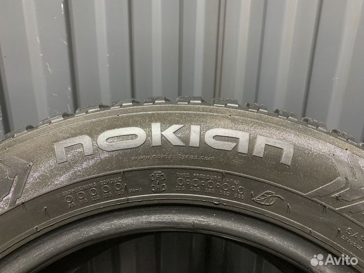 Nokian Tyres Hakkapeliitta 8 195/60 R15 92T