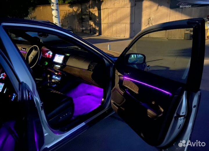 Контурная, атмосферная подсветка