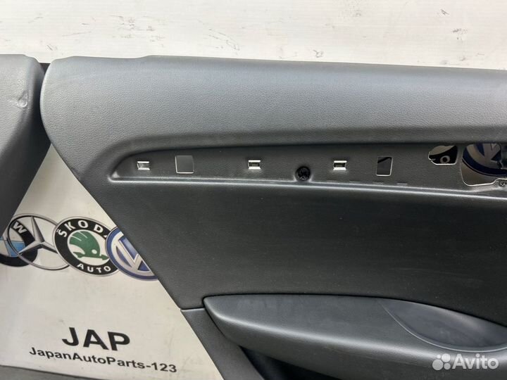 Дверная карта задняя Audi Q5 8R 2.0 CDN 2011