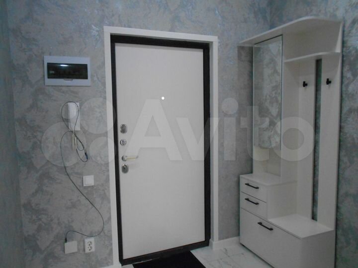 2-к. квартира, 42 м², 18/21 эт.