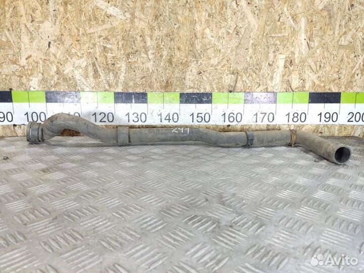 Патрубок радиатора Volkswagen Touareg 2002 2010