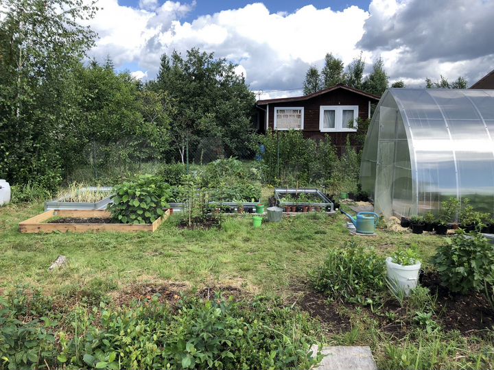 Дача 18 м² на участке 6 сот.