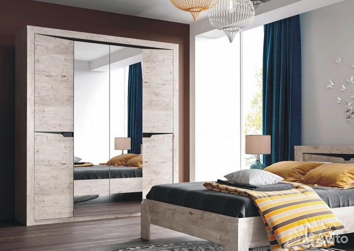 Спальный гарнитур