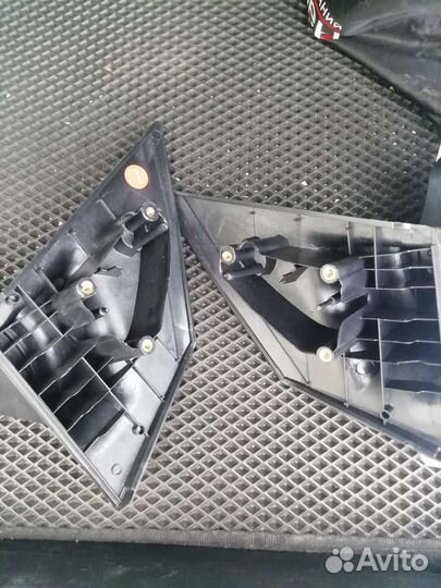 Уголки заднего вида на Шевроле Круз