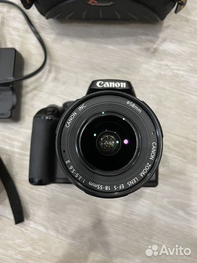 Зеркальный фотоаппарат Canon 1000d