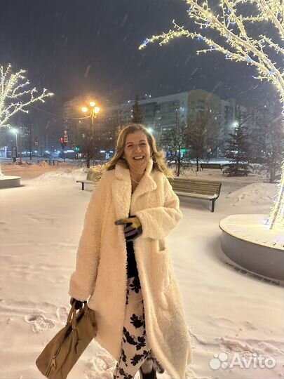 Шуба из эко меха белая длинная