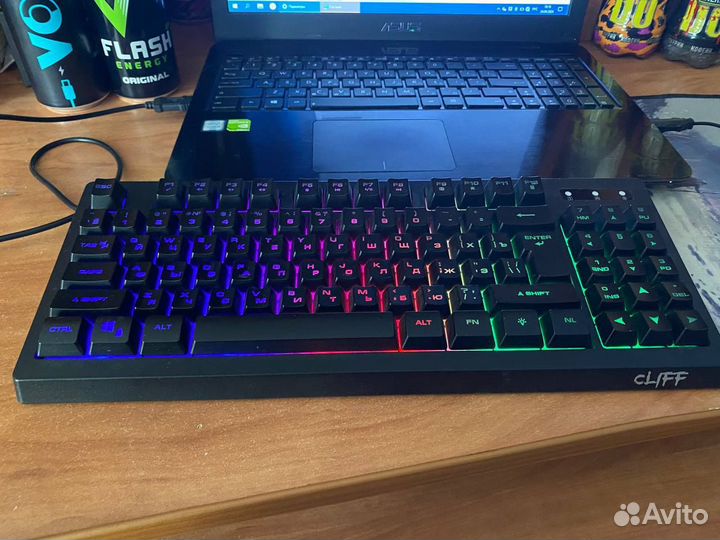 Ноутбук asus