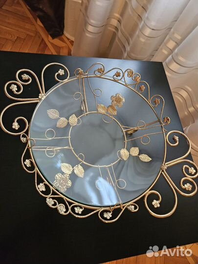 Ваза для фруктов на подставке