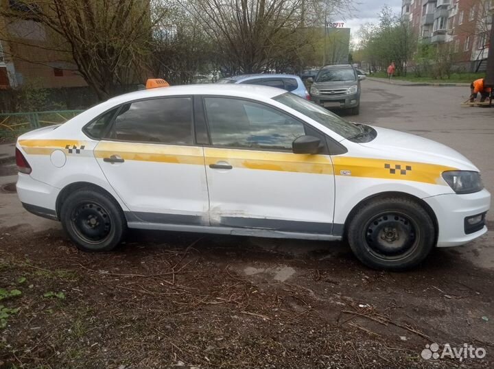 Volkswagen Polo 1.6 AT, 2017, 368 450 км