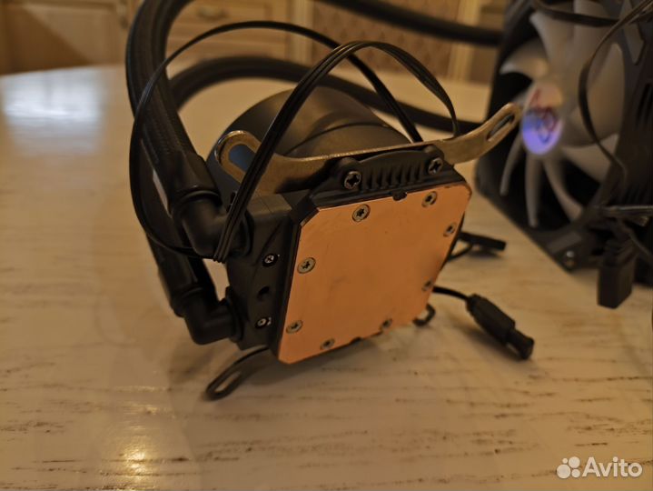 Водяное (жидкостное) охлаждение для Xeon 2011